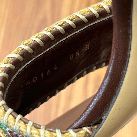 Gucci Brown Woven Jute Horsebit Heels Gold Chain Link Women’s Size 8.5B - Picture 11 of 11